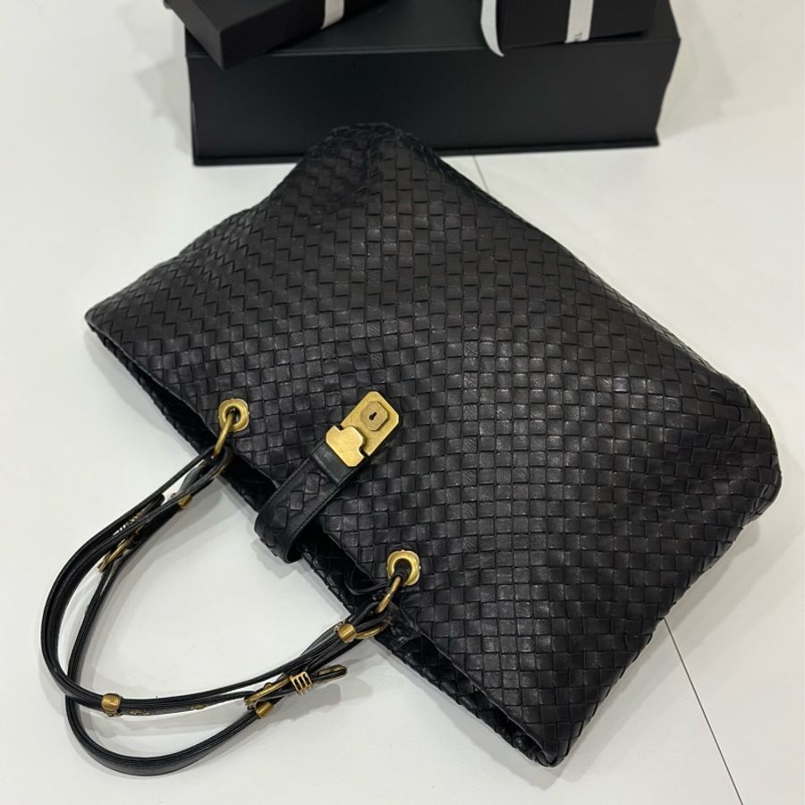BOTTEGA VENETA(葆蝶家)BV黑色 編織 羅馬 鎖頭 托特包 肩背包 手提包 公事包 電腦包-27