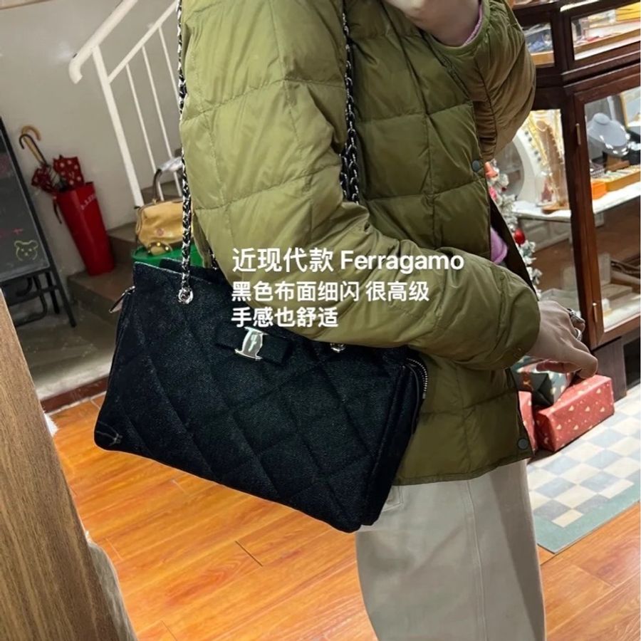 Salvatore Ferragamo 黑 丹寧 牛仔包 肩背包 斜背包 鏈帶包 鏈條包 手提包 側背包-5