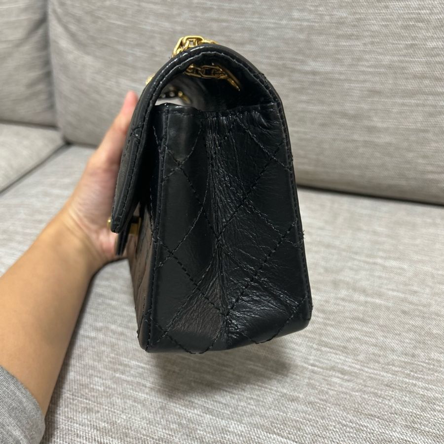 CHANEL 2.55 Mini 黑色金釦 晶片開-4