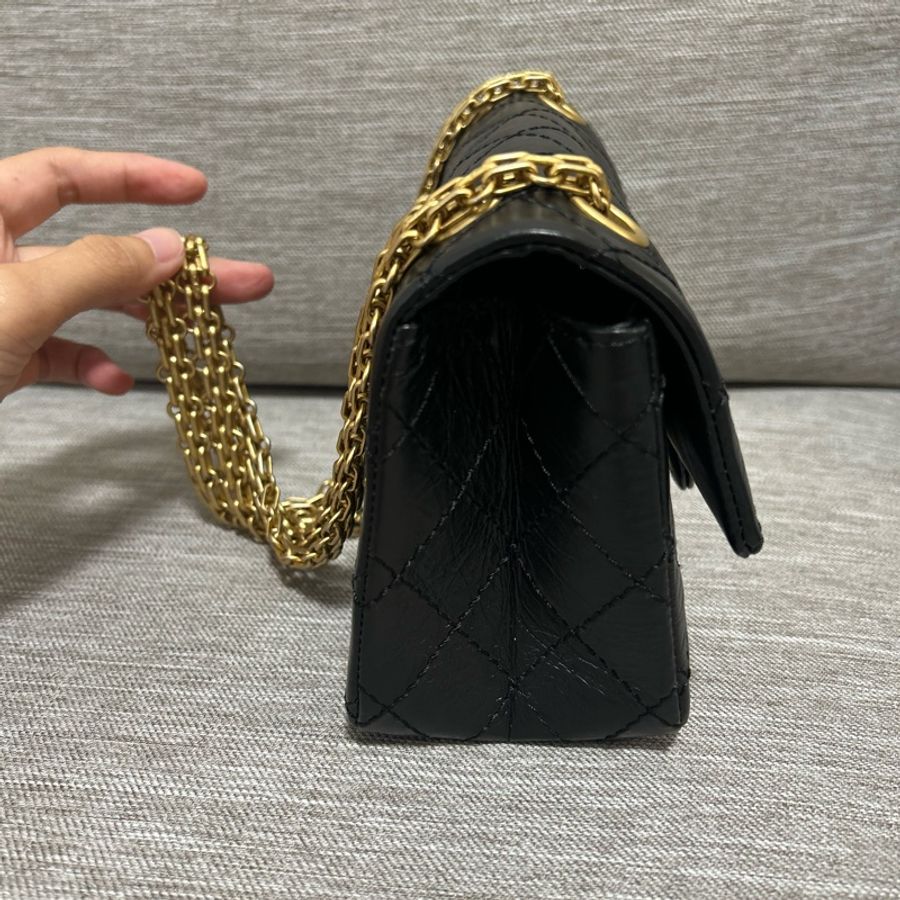 CHANEL 2.55 Mini 黑色金釦 晶片開-13