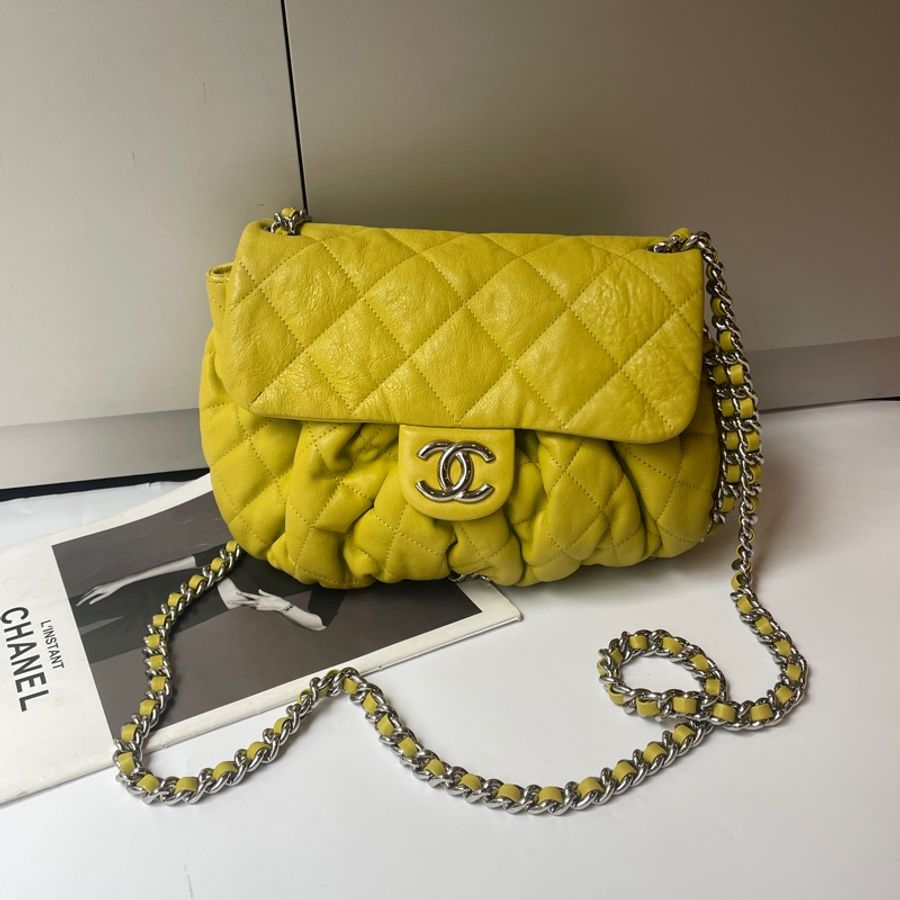 Chanel 芥末黃牛皮抓皺包-0