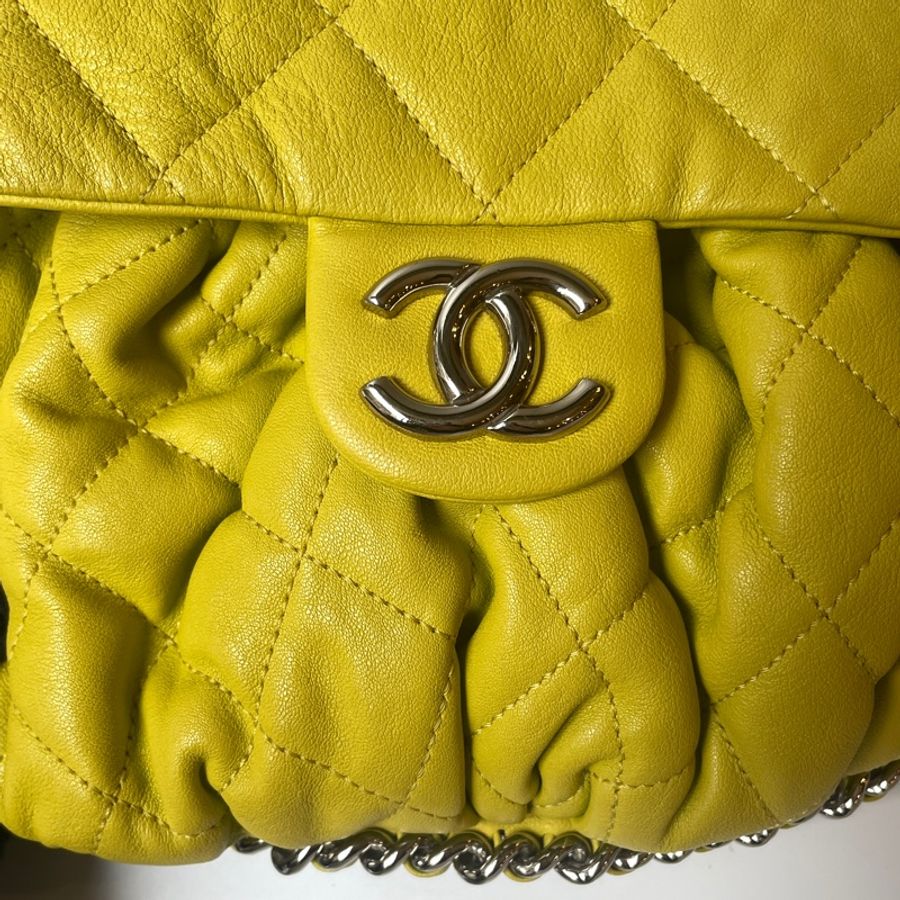 Chanel 芥末黃牛皮抓皺包-2