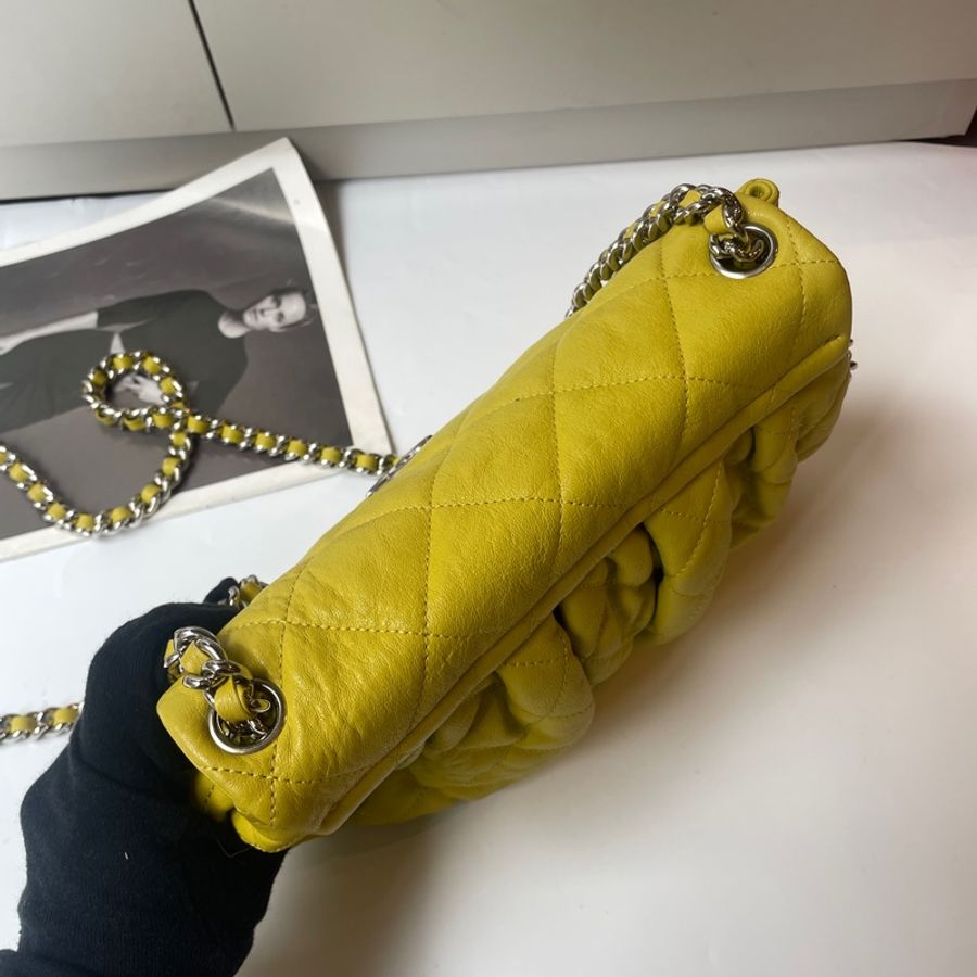 Chanel 芥末黃牛皮抓皺包-9