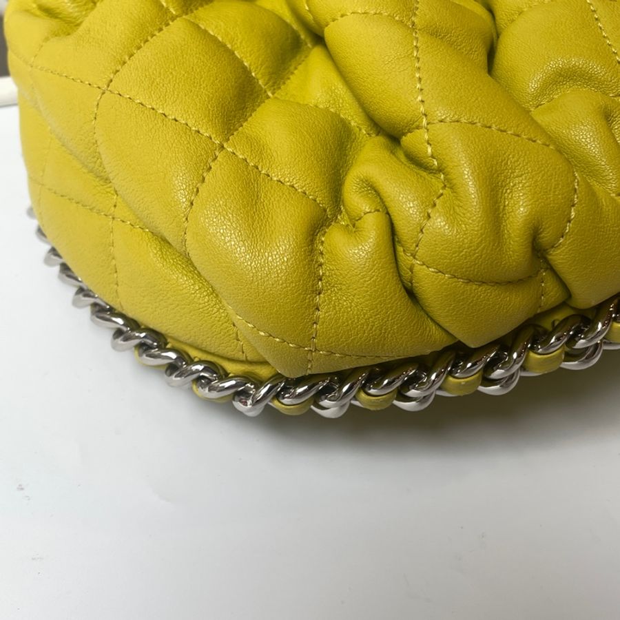 Chanel 芥末黃牛皮抓皺包-11