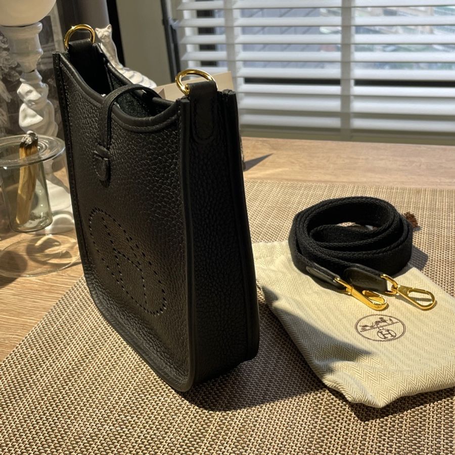 Hermes Mini Evelyn16 黑色 肩背包-2