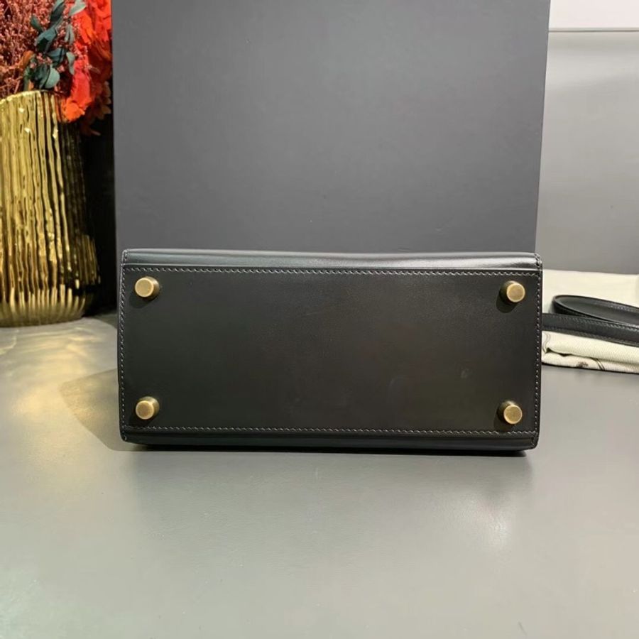 Hermes愛馬仕Kelly大耳朵黑金box皮單肩手提包,圓圈V刻-4