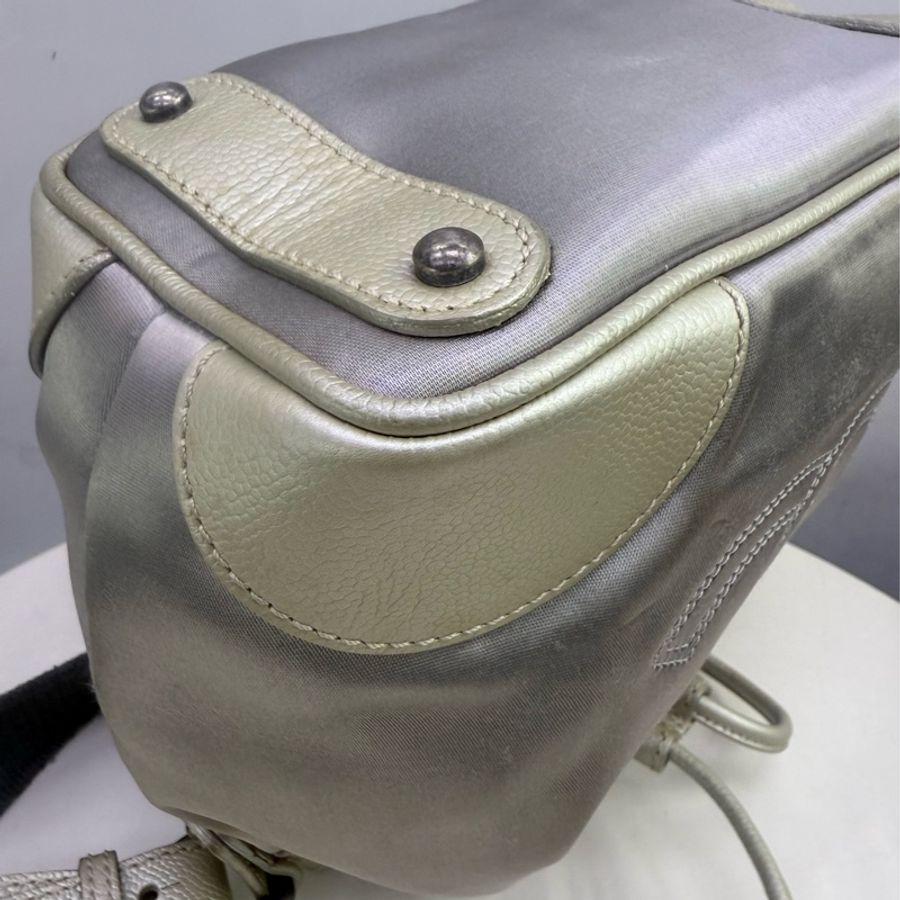 Chanel Bucket Bag-17