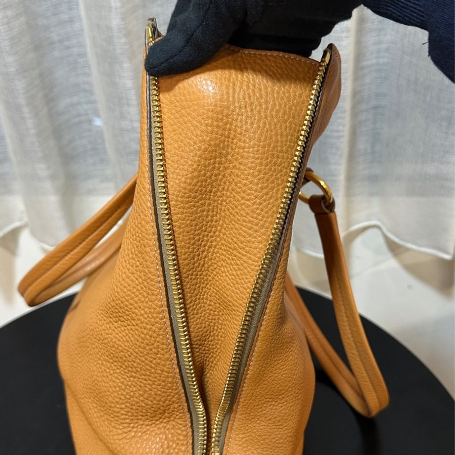 95新以上🔥Prada焦糖棕牛皮肩背托特包👜🉑單肩🉑手提-12