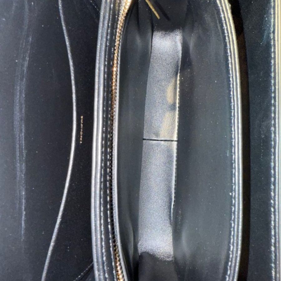 🎉新品好折扣✨Celine 187363 亮面小牛皮中型Triomphe 凱旋門包 黑色-5