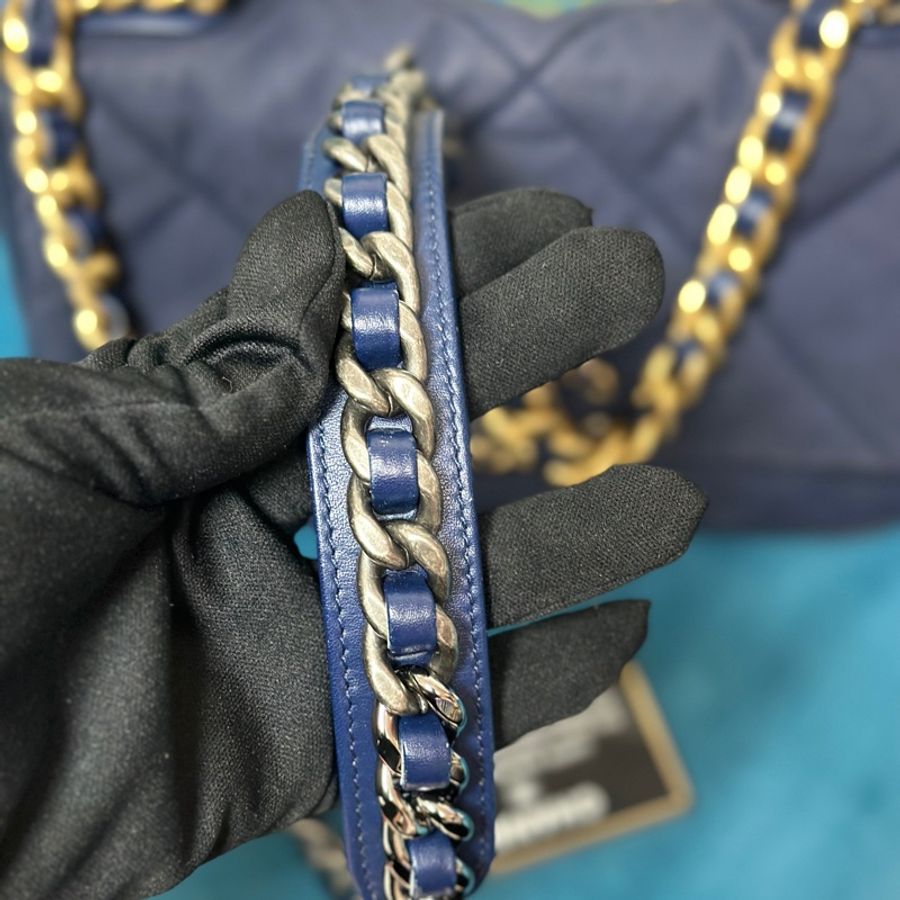 CHANEL海軍藍菱格帆布金釦19Bag下蓋鏈包-16