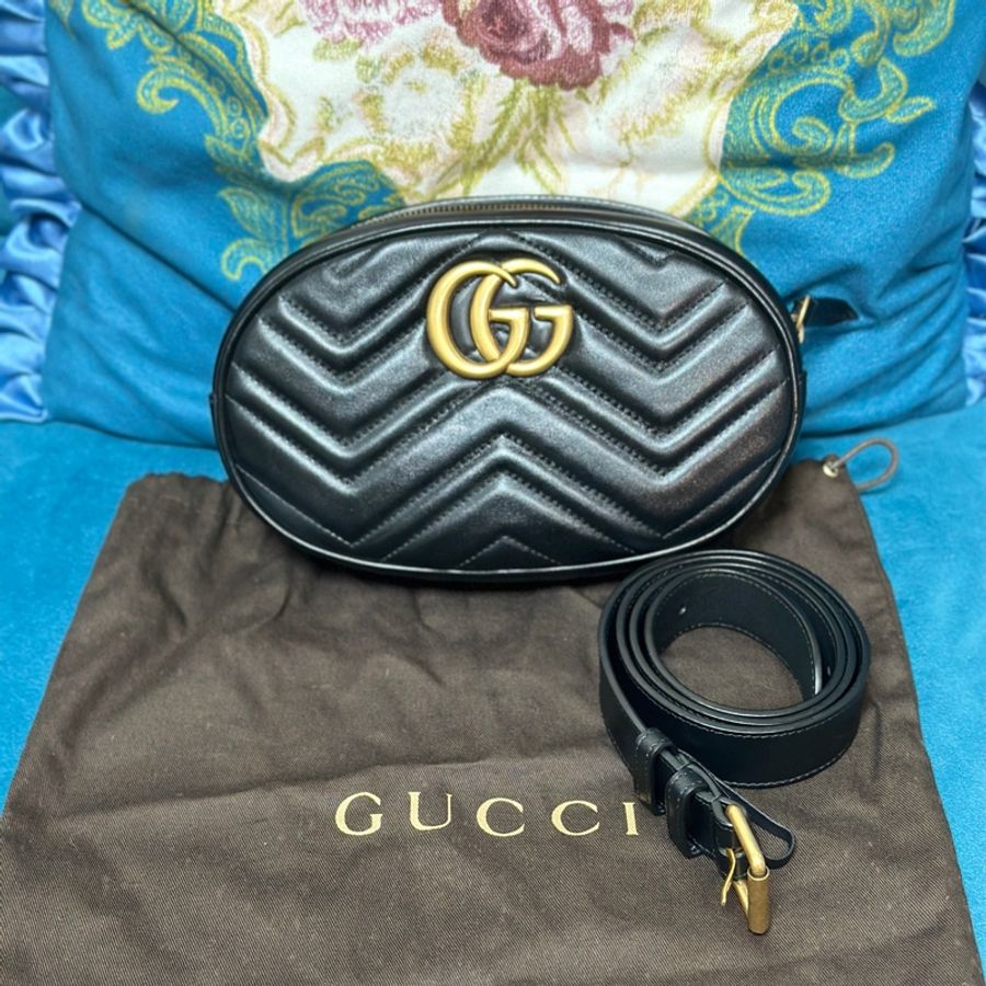 ✨gucci馬夢黑色牛皮腰包胸口包476434-0