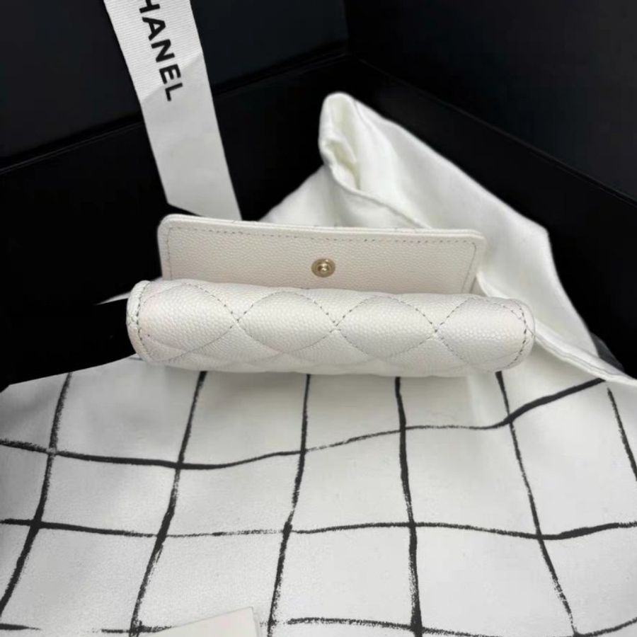 Chanel 香奈兒 菱格紋白色小羊皮卡包 水鑽金扣-5