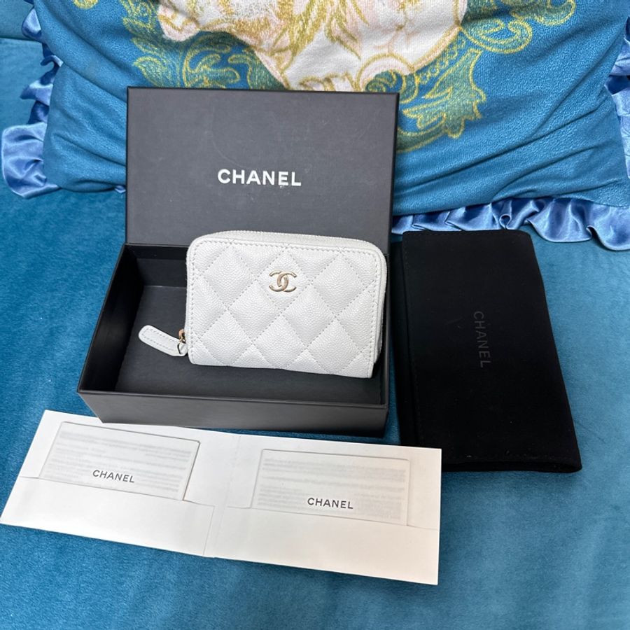 CHANEL白荔枝牛皮ㄇ拉鍊零錢卡包AP0216-0