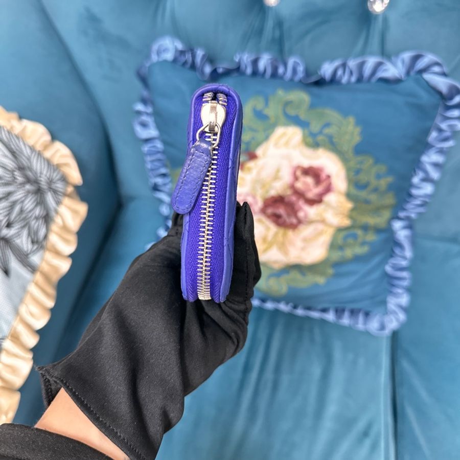 CHANEL 藍紫色牛皮粗縫線菱格紋拉鍊長夾-21