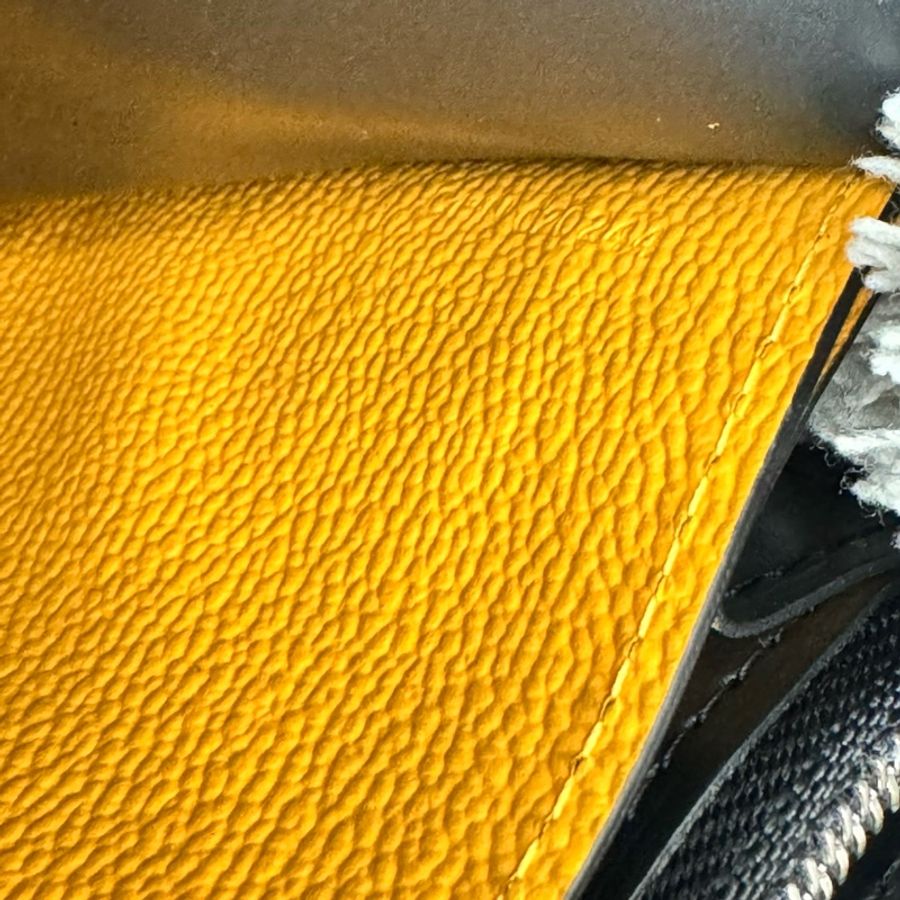 戈雅 Goyard Varenne 經典LOGO防水帆布翻蓋信封包 WOC 斜背包(黑棕)-8