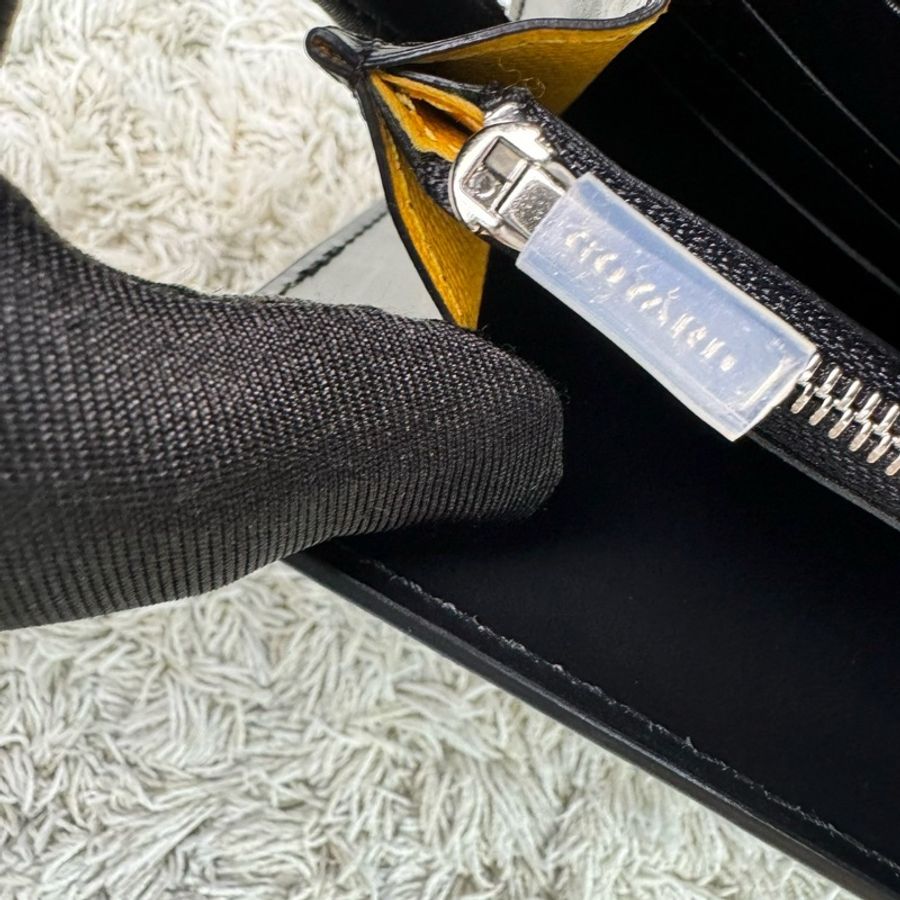 戈雅 Goyard Varenne 經典LOGO防水帆布翻蓋信封包 WOC 斜背包(黑棕)-29