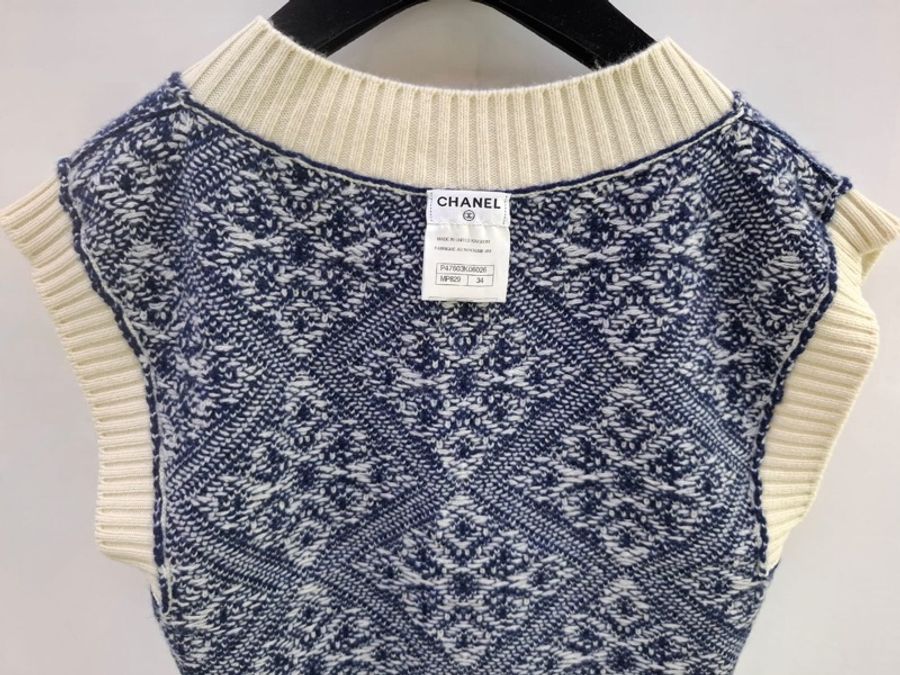Chanel Cashmere Vest-8