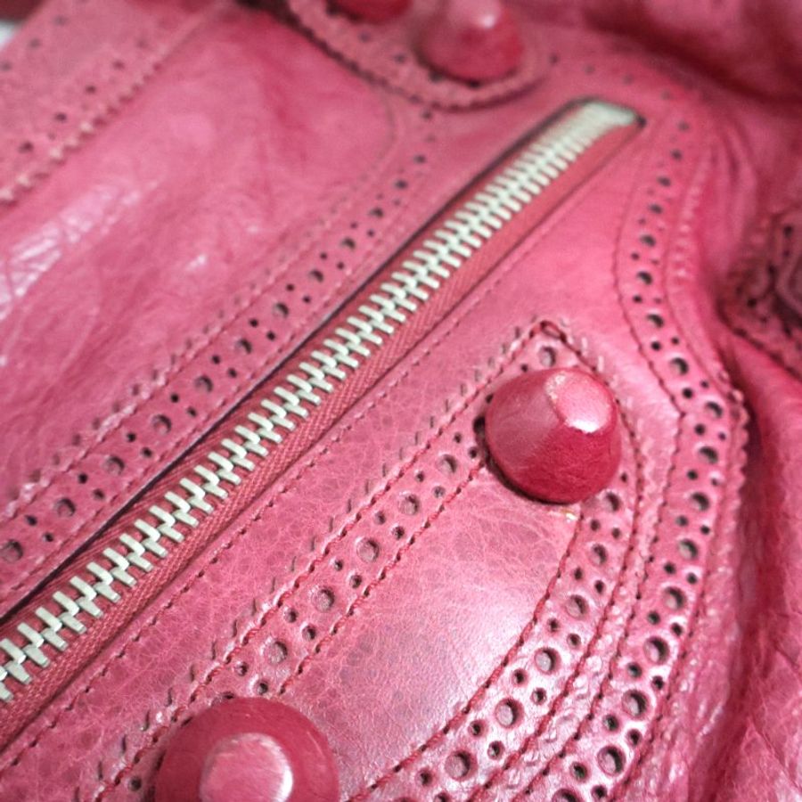 金鐸精品~2403 BALENCIAGA 巴黎世家 204529 CITY酒紅色小羊皮蕾絲款 手提肩背機車包-8