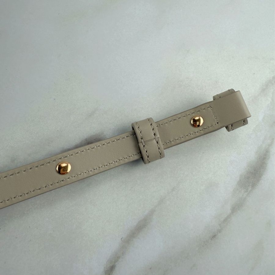 Celine Cuir Triomphe 月餅包 滑面牛皮 凱旋門橢圓斜背包 奶茶色/淺石灰色-12