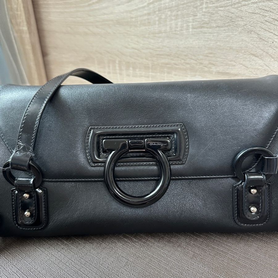 Ferragamo機車包-2