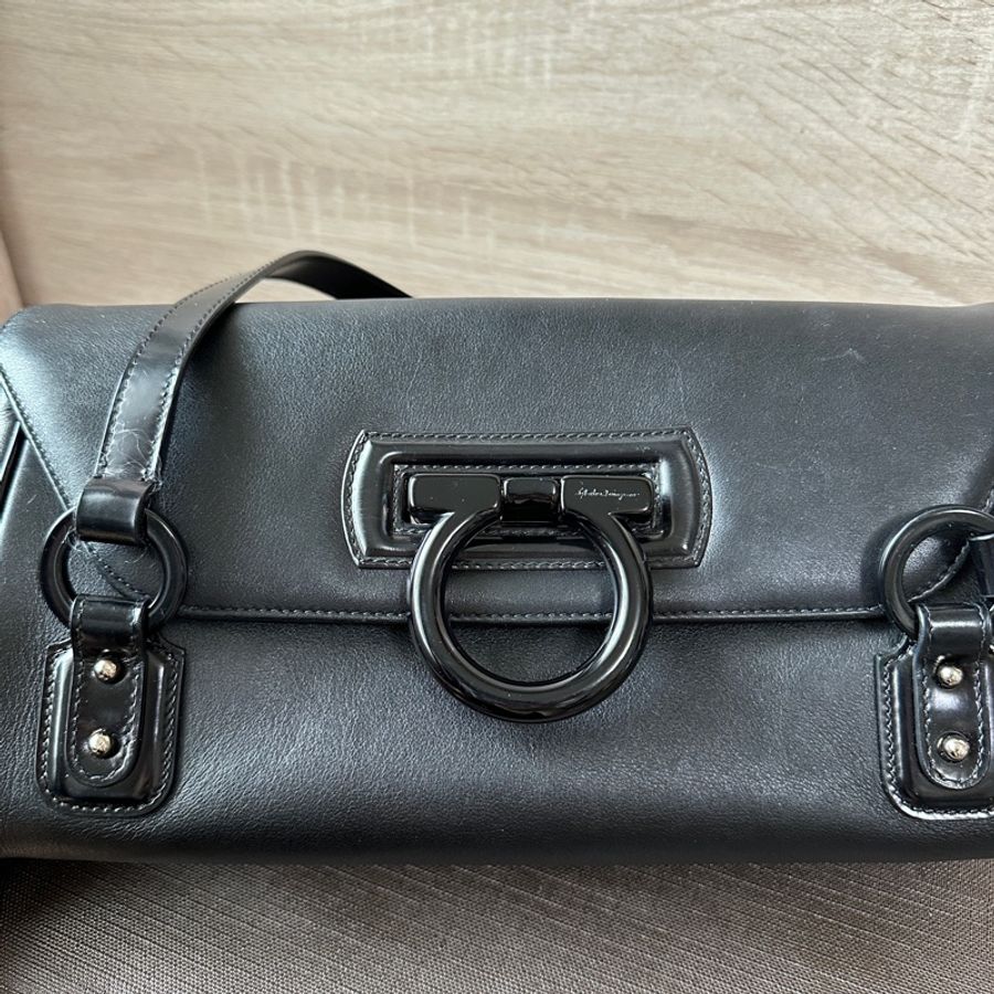 Ferragamo機車包-4