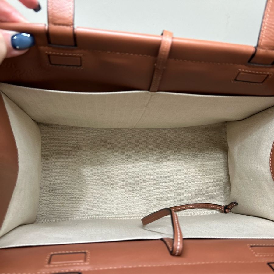 Loewe Tote Cushion bags-21