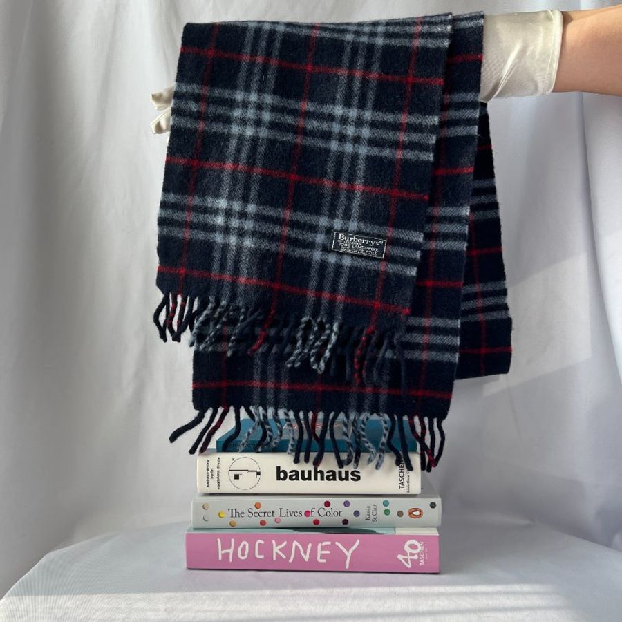 Burberry深藍色經典格紋流蘇圍頸巾 日本中古Vintage-0