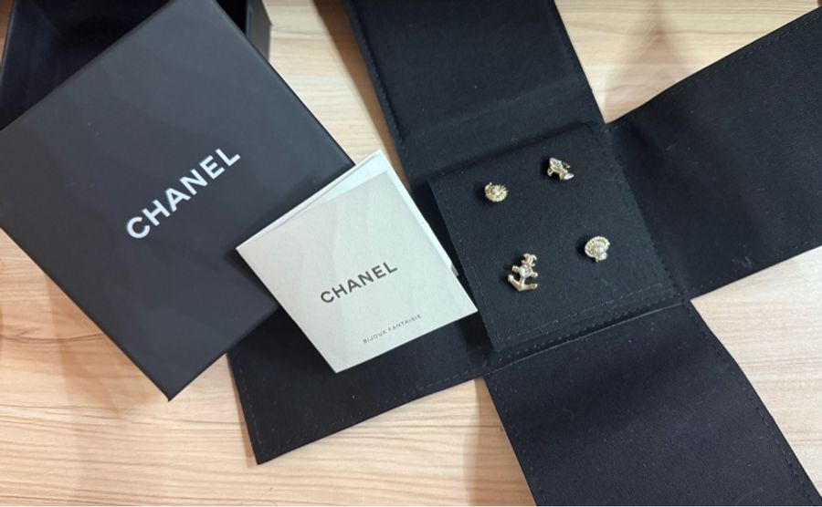 Chanel 25c 海洋系列stud earrings-0