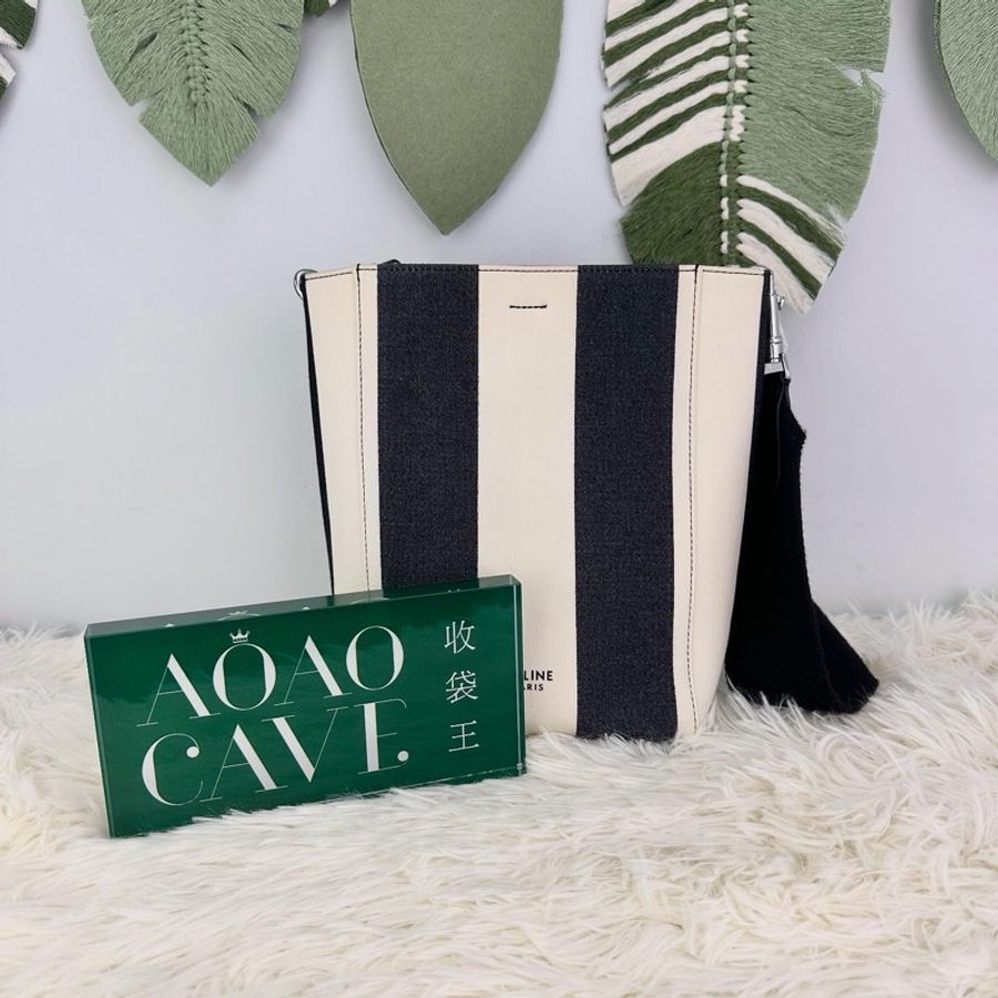 CELINE Sangle Bucket帆布條紋水桶 單肩包-0