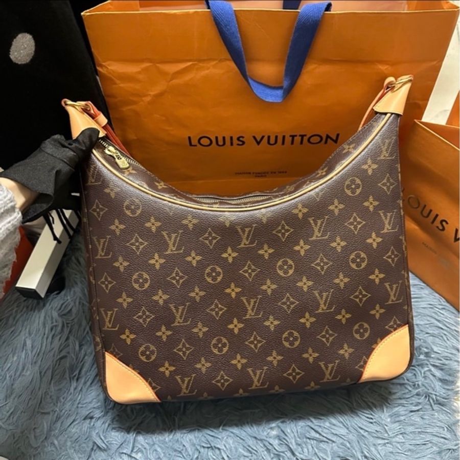 #LV#ouisvuitton #牛角包 #斜背包#郵差包-4