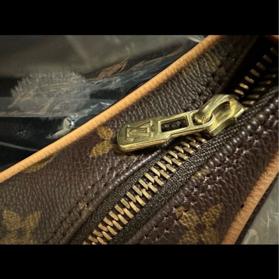 #LV#ouisvuitton #牛角包 #斜背包#郵差包-41