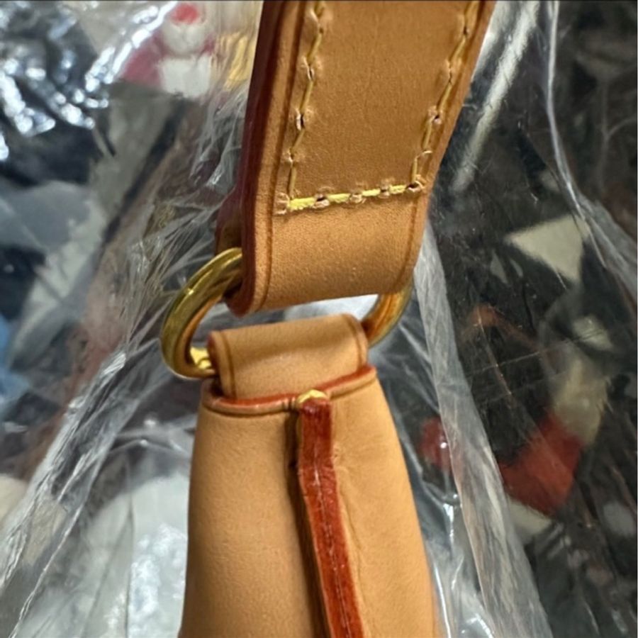 #LV#ouisvuitton #牛角包 #斜背包#郵差包-45