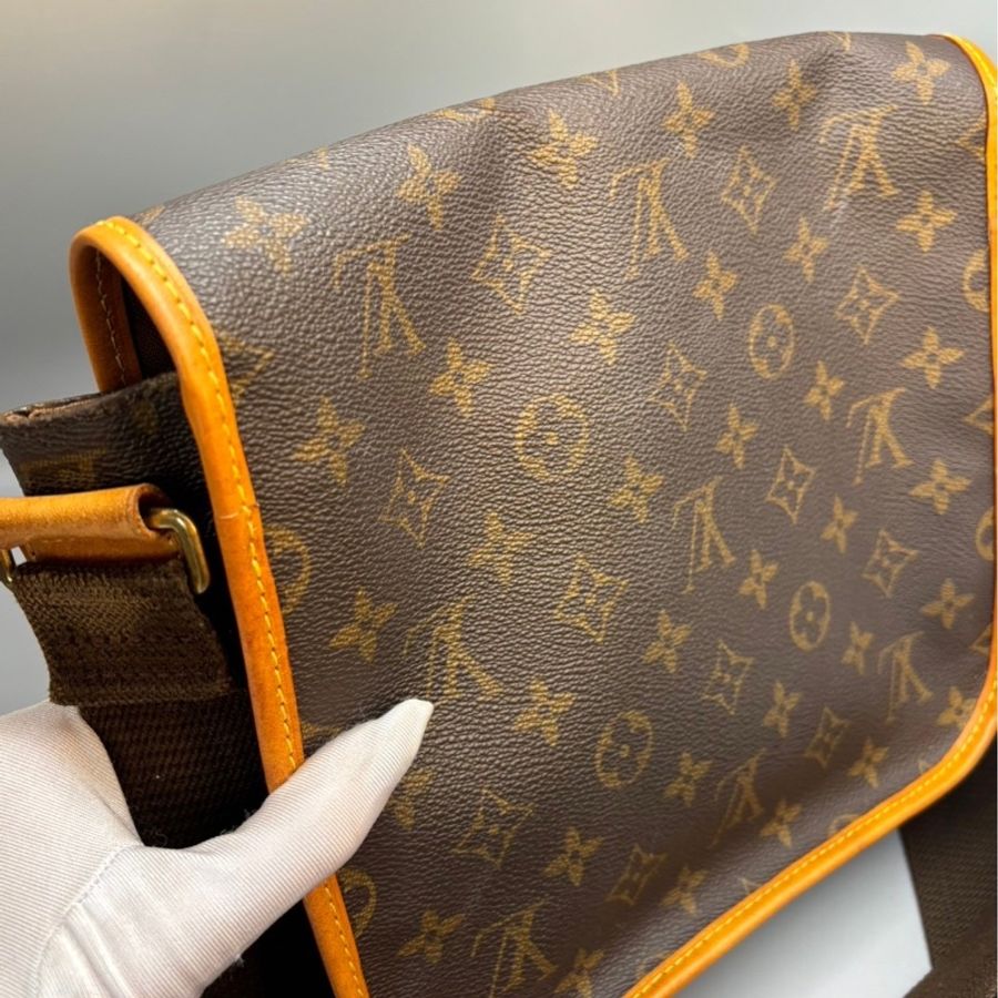 🏷️ Louis Vuitton 斜背包-10