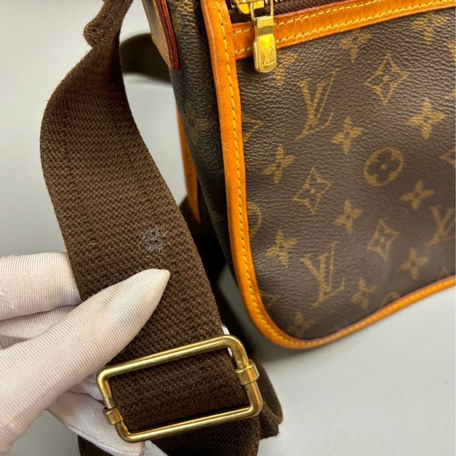🏷️ Louis Vuitton 斜背包-12