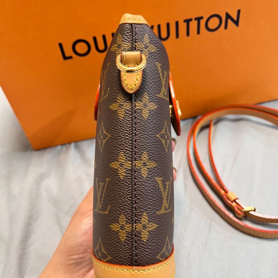 LOUIS VUITTON LV Fold Me Pouch M80874 薯條包 芯片款-4