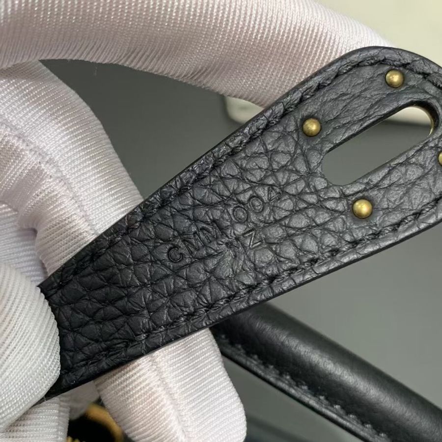 Hermes愛馬仕Lindy26黑金tc皮c刻-6