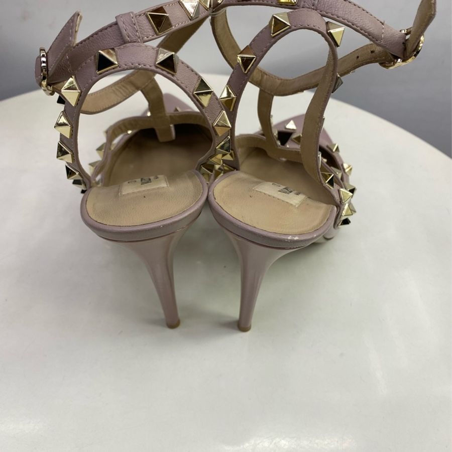 Valentino Rockstud Heels-7