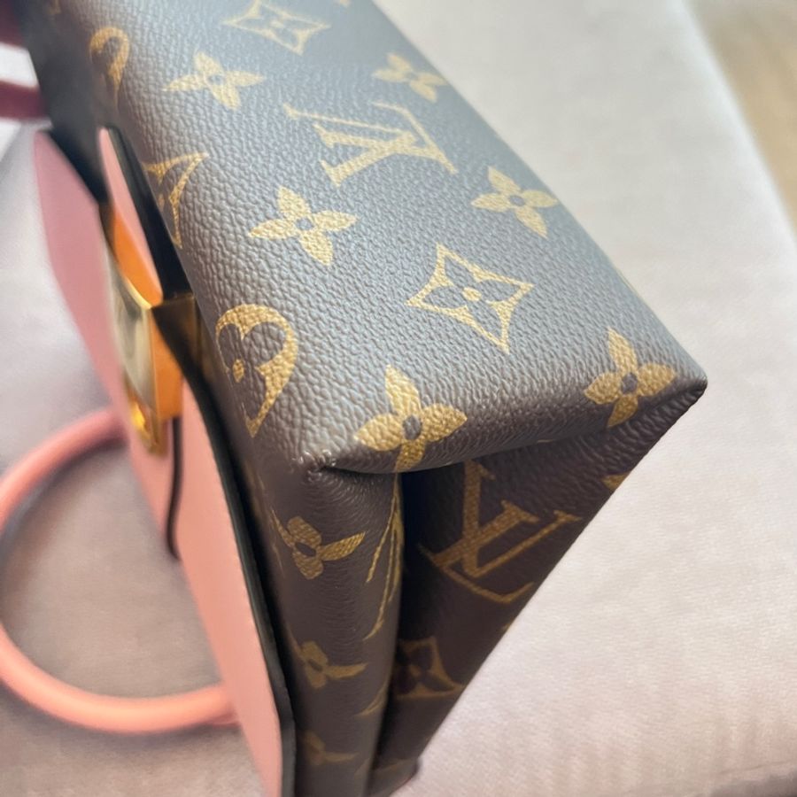 Louis Vuitton LOCKY BB 玫瑰粉 （晶片版）M44080-18