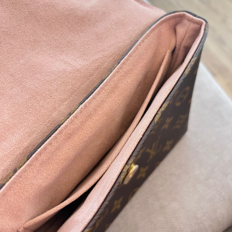 Louis Vuitton LOCKY BB 玫瑰粉 （晶片版）M44080-36