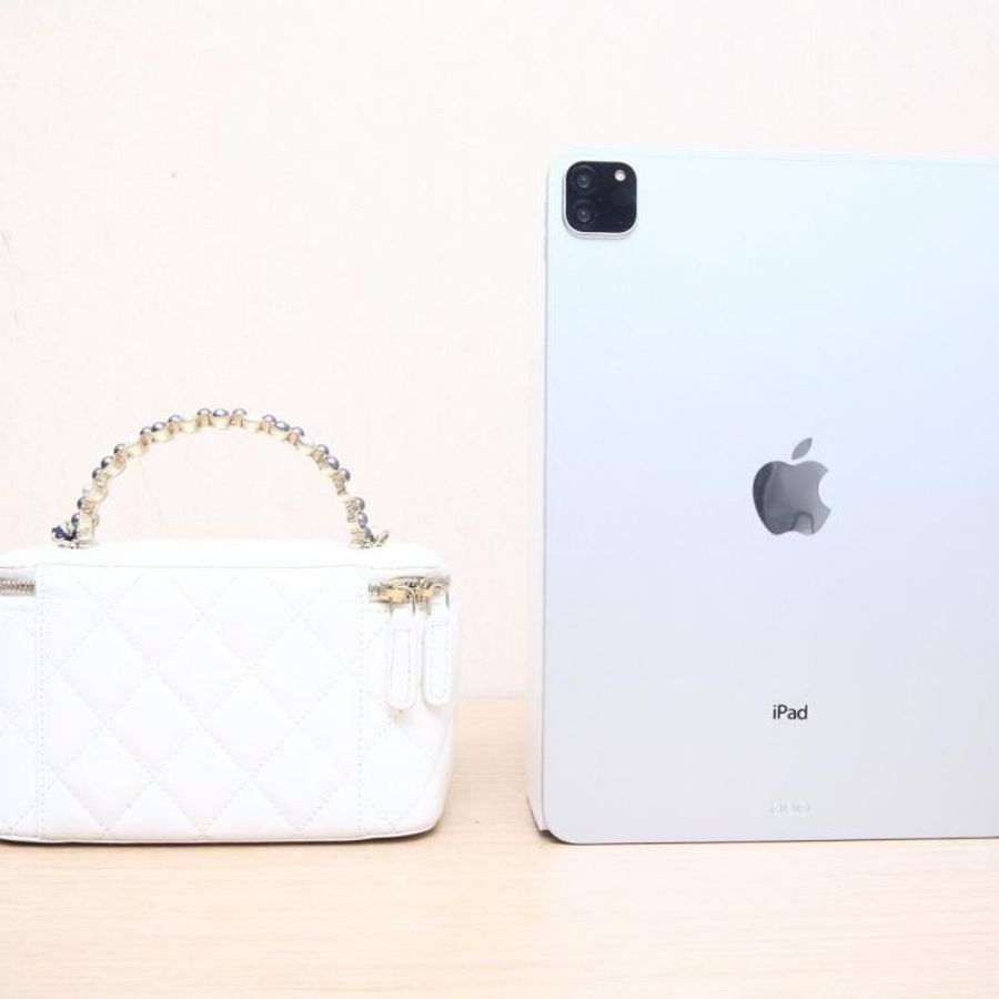 CHANEL(香奈兒) 24P 珍珠手柄 長盒子化妝包 白色 鐳射標 淺金扣-2