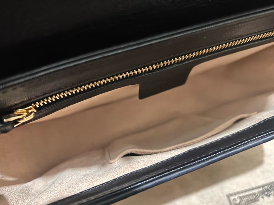 Gucci padlock 半月包-18