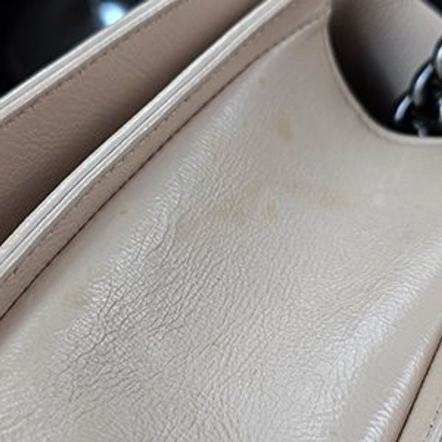 CHANEL粉膚色粗線菱格紋牛皮 BOY 兩用包 28CM-8