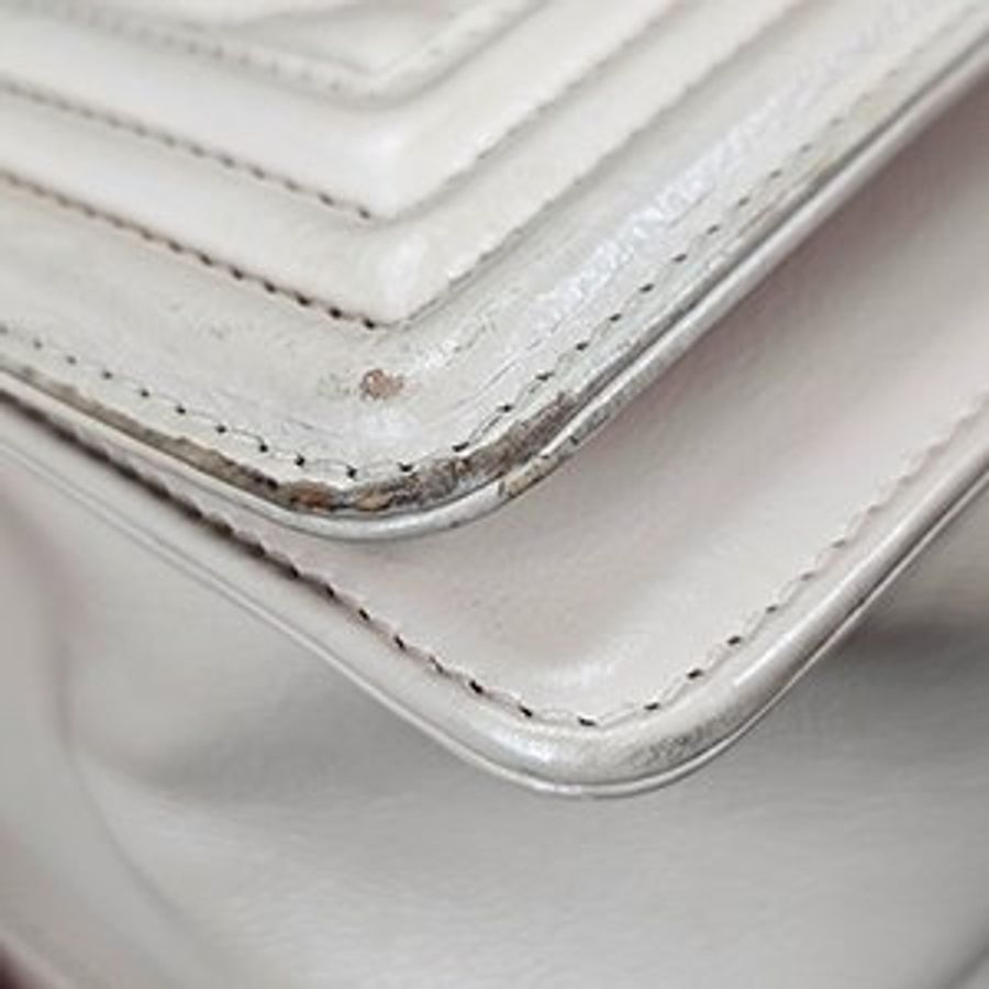 CHANEL粉膚色粗線菱格紋牛皮 BOY 兩用包 28CM-9