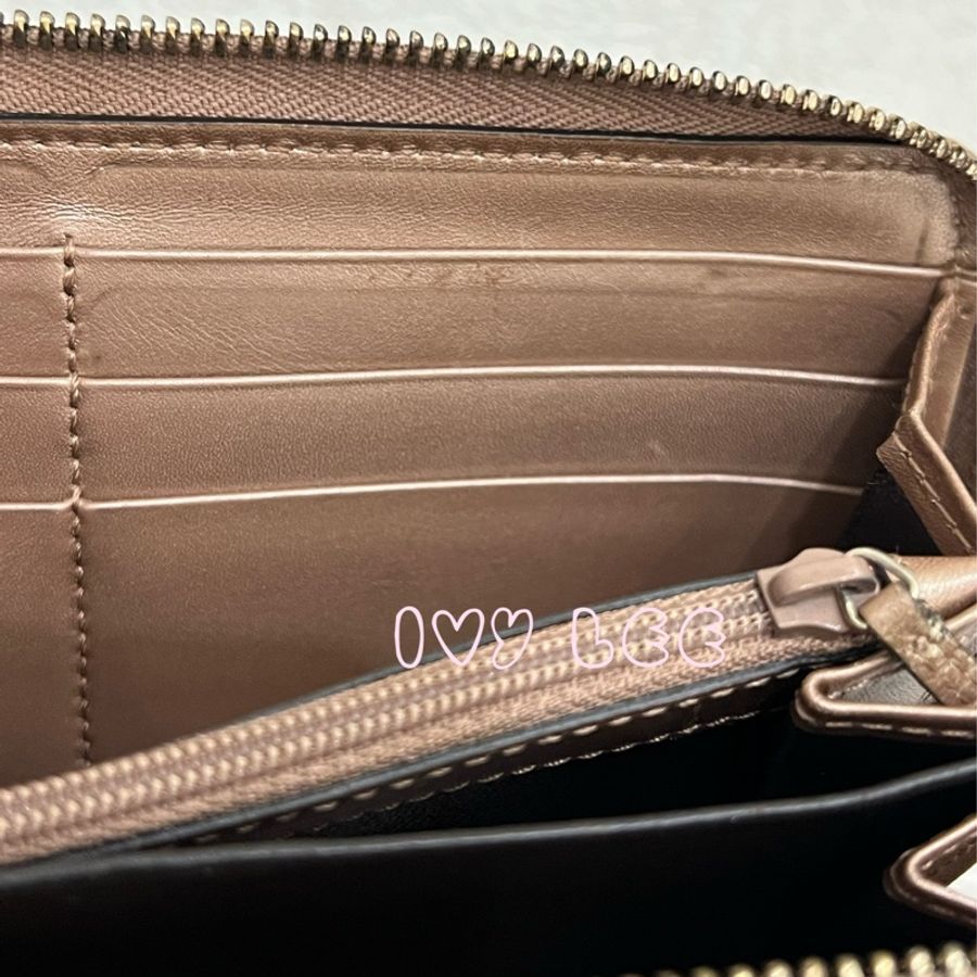 Gucci 232477 皮革壓紋 粉橘膚色 ㄇ字愛心拉鍊長夾 二手精品-12