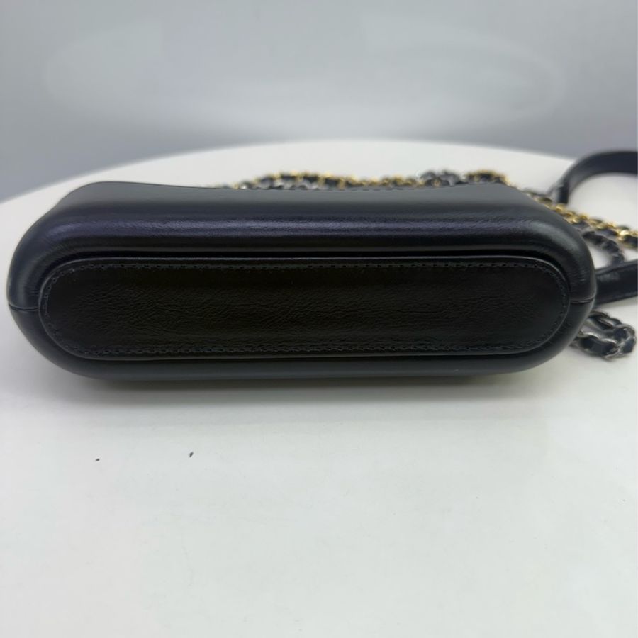 Chanel Mini Gabrielle 流浪包-2