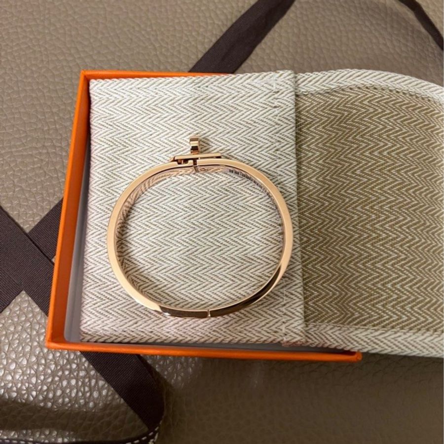 聖誕大酬賓 全新 Hermes Mini Clic Kelly Bracelet Marron Glacé x Rosegold PM 奶茶玫瑰金小號-5