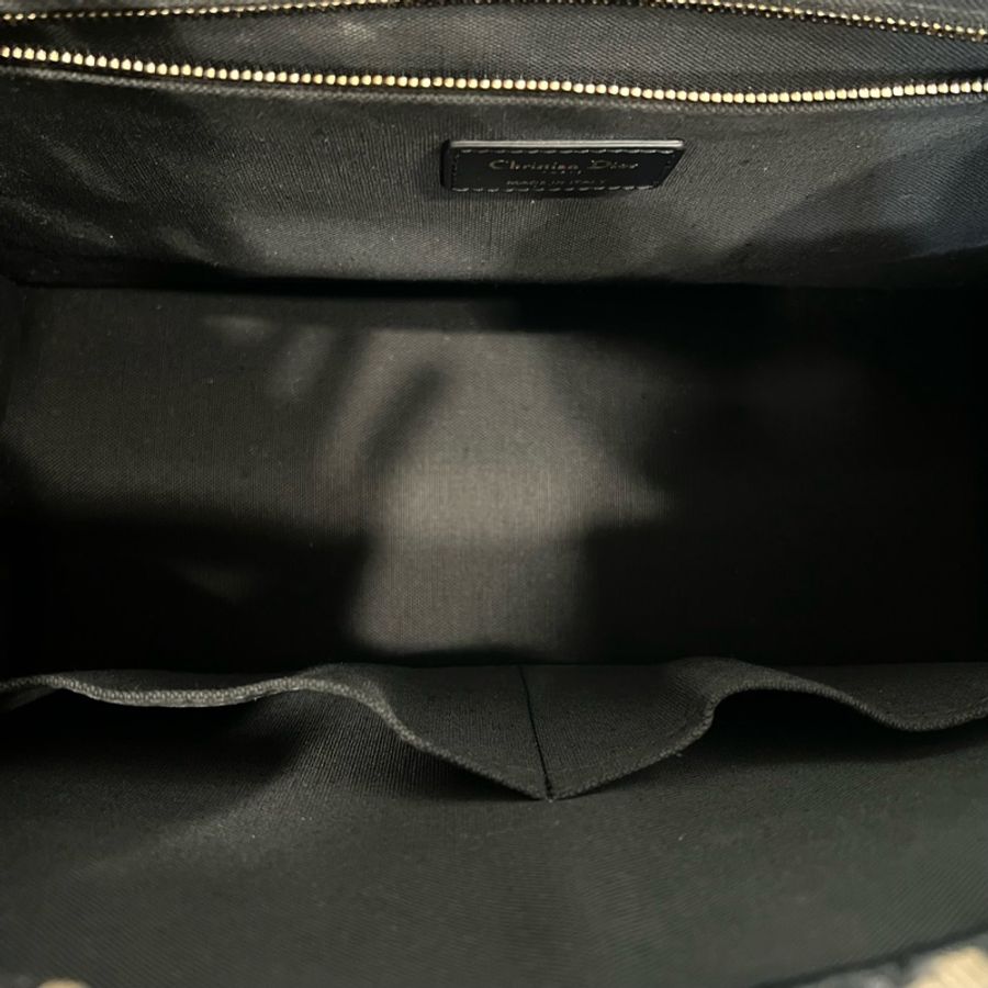 ෆ 2024新款🔥Dior book tote中號有肩帶-16
