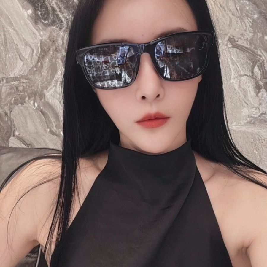 DIOR 滿版LOGO墨鏡/藍-8