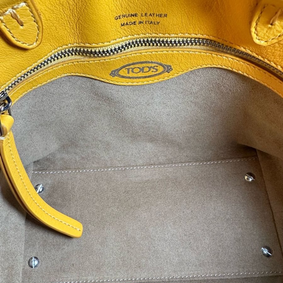 TOD'S DOUBLE T 經典品牌雙T字小牛皮手提兩用包-17