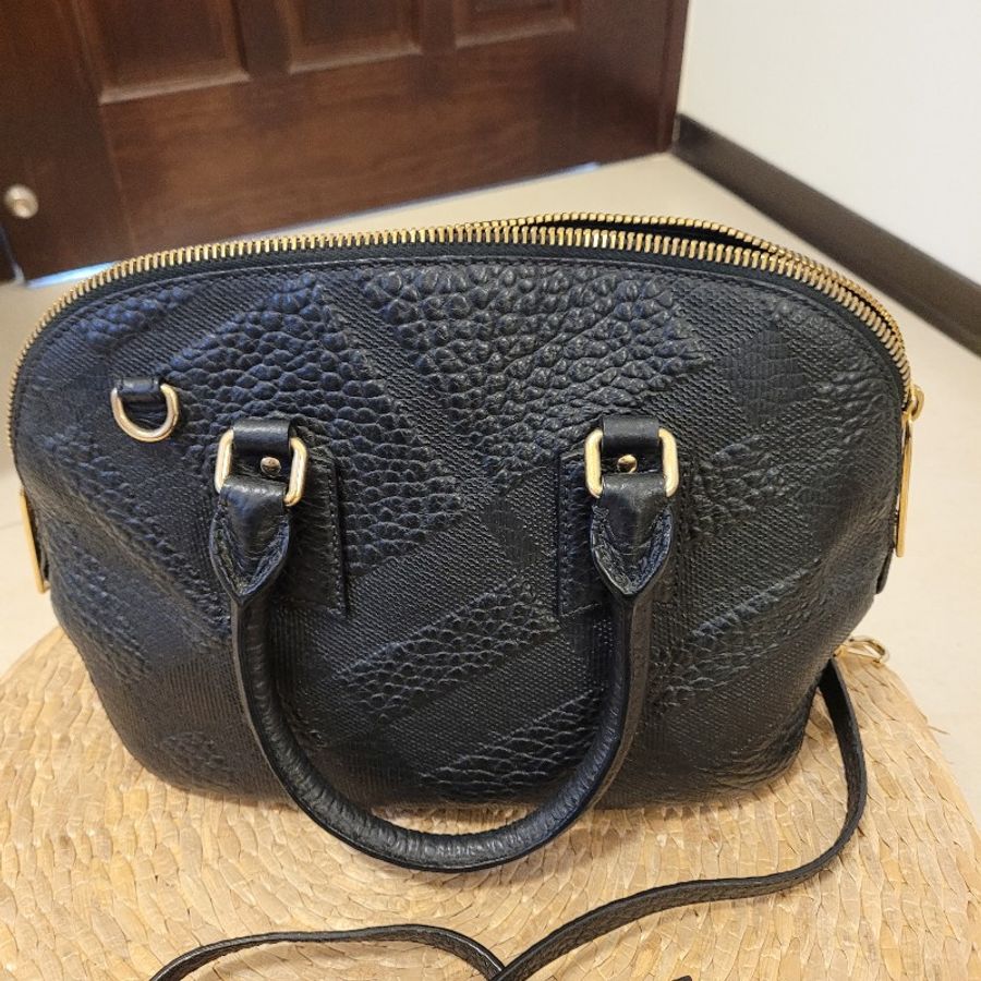 Burberry 貝殼包-10